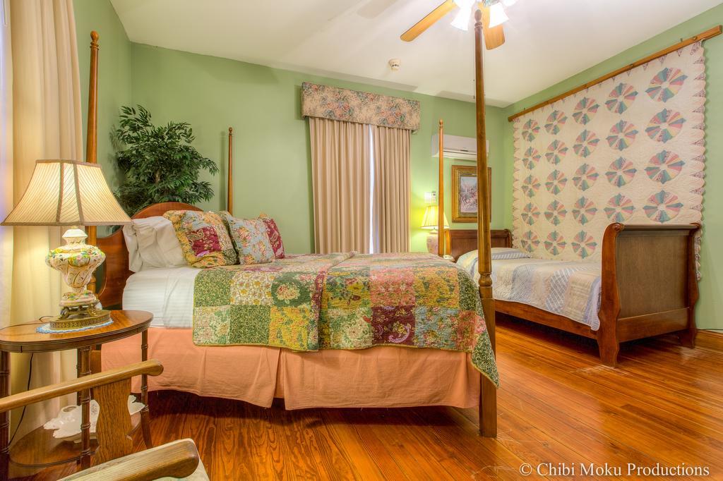 Sweetwater Branch Inn Gainesville Chambre photo